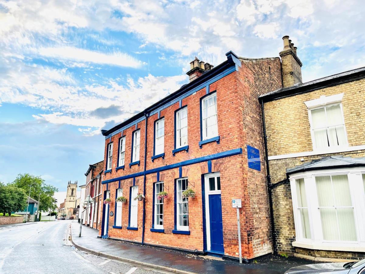 Albert House Brigg Luaran gambar