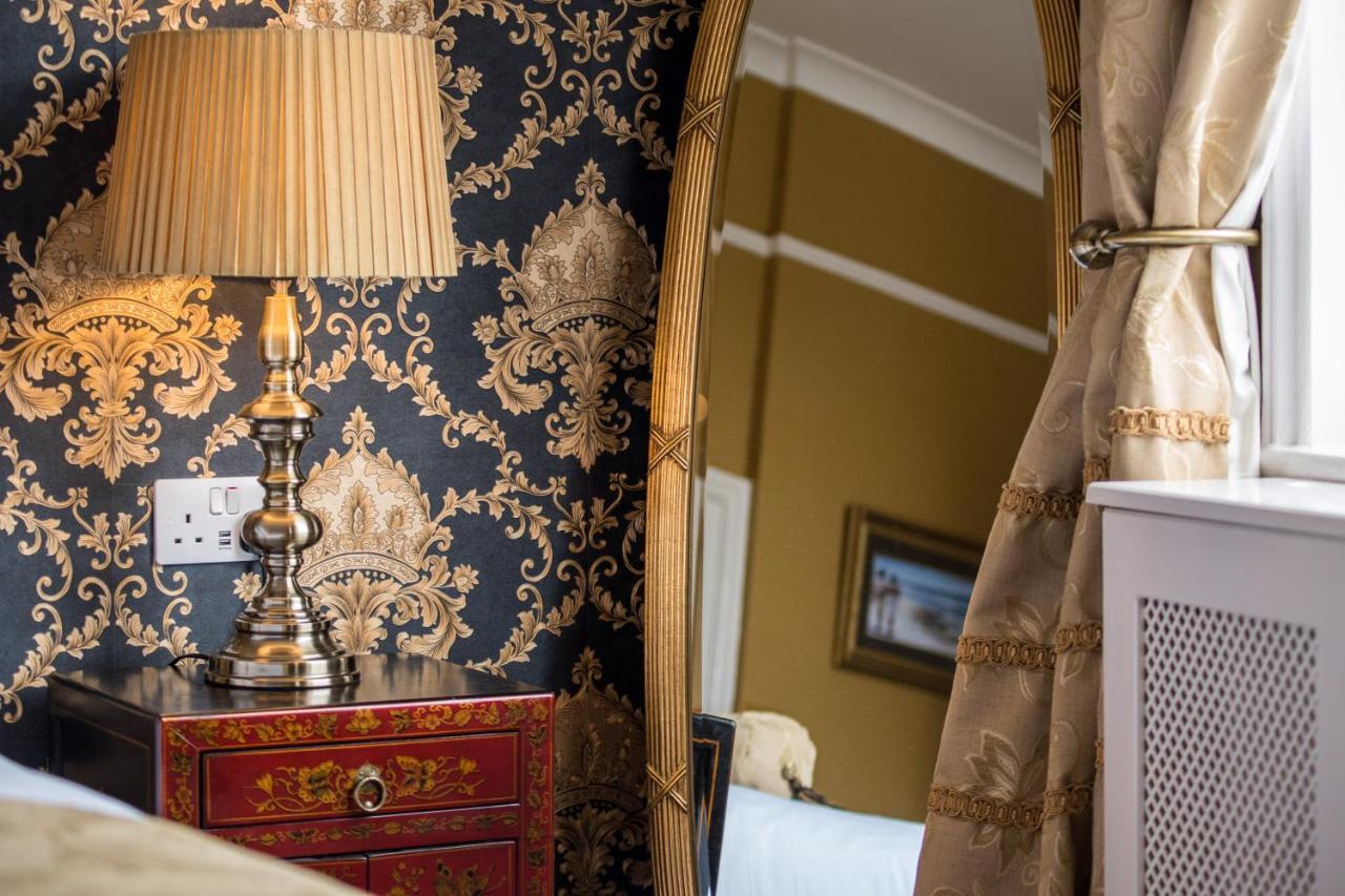 Albert House Brigg Luaran gambar