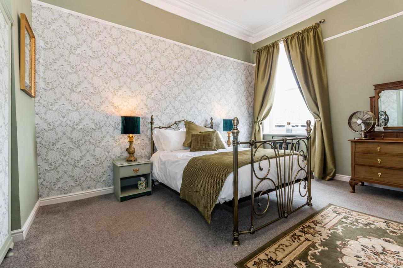 Albert House Brigg Luaran gambar