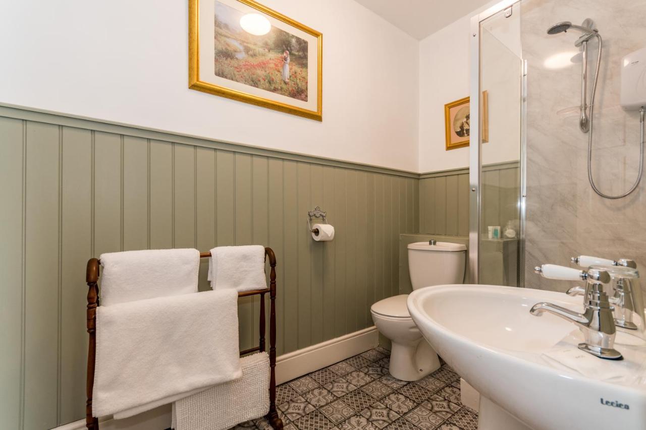 Albert House Brigg Luaran gambar