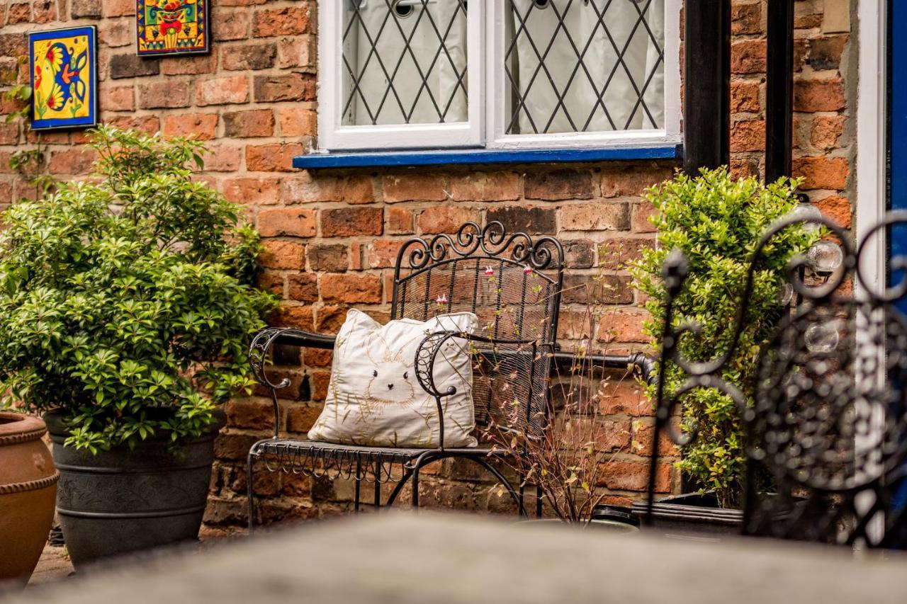 Albert House Brigg Luaran gambar