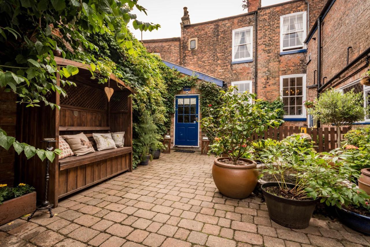 Albert House Brigg Luaran gambar